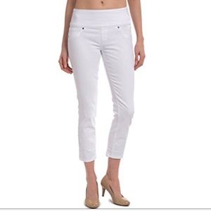 Spanx | Slimming White Denim Cropped Legging Pants